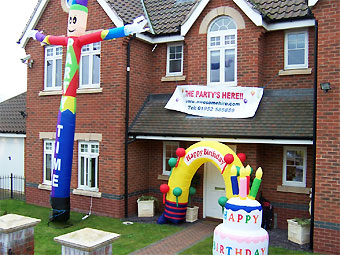 Marketing aids for attracting attention